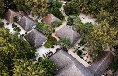Paje Cabina | Hakuna Majiwe Beach Lodge