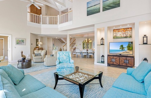Wulfert Casa | Hakuna Matata ! Beautiful Five Bedroom Captiva home with many free amenities !
