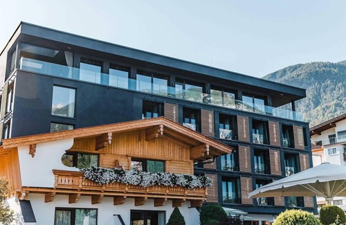 Pertisau Casa | Halbpension mit Kurzaufenthalt Panorama Bergblick - Seehotel Einwaller