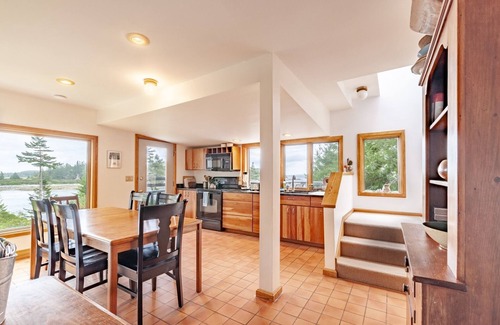 Spruce Head Casa | HALCYON POINT - Town of St George