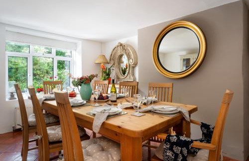 Teignmouth Casa | Haldon View - Characterful Devon cottage boasts stunning countryside views and hot tub
