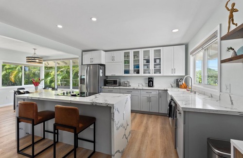 Lanikai Casa | Hale Alapi'i Lanikai Getaway by Gather: Newly Renovated Near Beach & Hiking