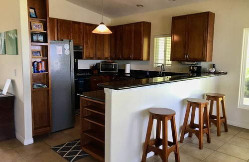 Keaau Casa | Hale Kai Nalu- Oceanfront Luxury Home W / Pool & Spa- Hilo-Side
