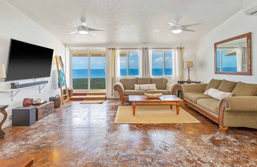 Waialua Casa | Hale Kai ~ Six Weeks of Bliss on the Beach