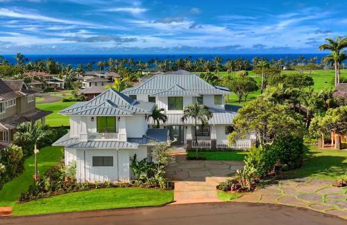 Poipu Casa | Hale Nani at Kukui ula - Luxe Family Hideaway with Poolside Living in Poipu