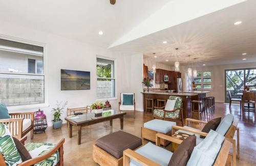 Lanikai Casa | Hale Nani Lanikai - ¡Casa de lujo de 3 dormitorios a estrenar en Kailua! Minutos de la playa!