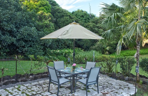 Keaau Casa | Hale O Makani 3 Bedroom Home by RedAwning