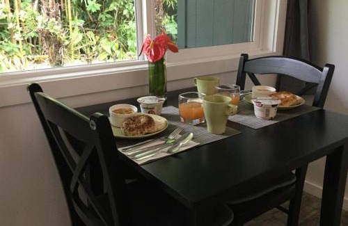 Volcano Cama Y Desayuno | Hale 'Ohu Bed & Breakfast