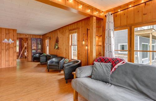 Long Lake Casa | Hale Rustic Retreat on Long Lake Near Boat Launch!