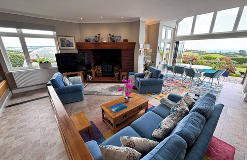 Torquay City Centre Casa | Halekulani Devon