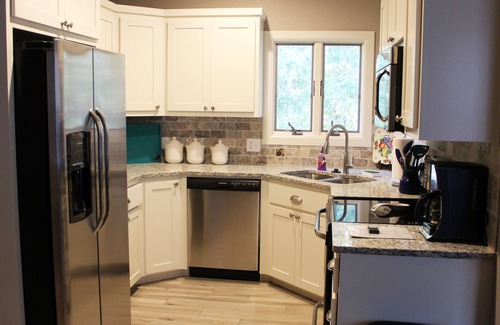 Bella Vista Apartamento | Haley Retreat, una nueva casa de huéspedes moderna y confortable