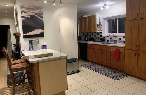 District of North Vancouver Cama Y Desayuno | Half Acre of amazing privacy in Lynn Valley North Vancouver, BC Serenity