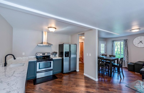 Echo Lake Casa | Half duplex with expansive deck and outdoor space, master ensuite, dogs OK