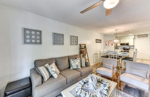 Folly Field Apartamento | half Mi to Folly Field Beach Condo with 2 Pools