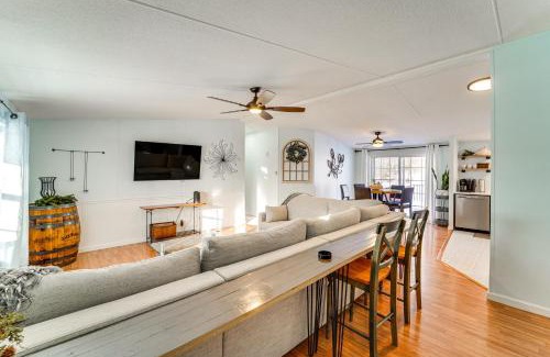 Altoona Casa | Half-Mi to Lakemont Park Family-Friendly Home!