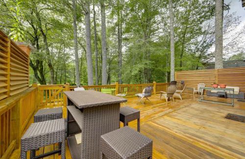 Sapphire Apartamento | half Mi to Skiing Resort Getaway in Sapphire!