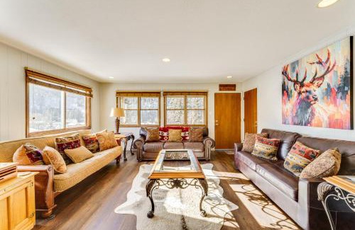 Red River Apartamento | half Mi to Skiing Red River Condo with Free Shuttle!