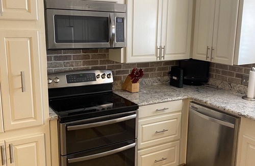 Starkville Casa | Half Mile to MSU Campus-3 Bed/2Bath Ranch in Cozy Neighborhood!