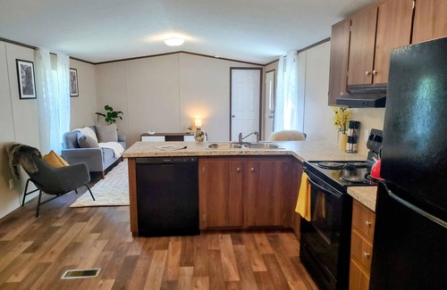 Silver Springs Chalet De Esquí | Half Moon Hide Away - Pet friendly Silver Springs Chalet!