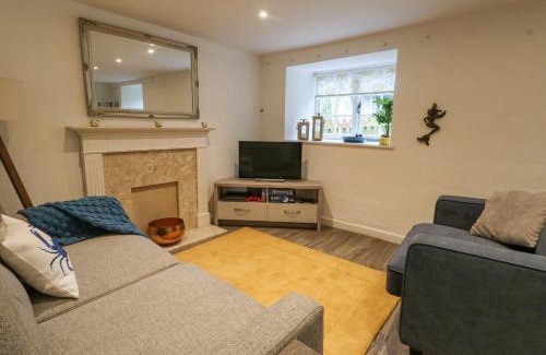 Beaminster Casa | Half Pint Cottage
