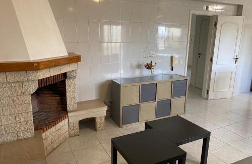 Leiria Casa | Half Way Lisbon - Porto - EDM