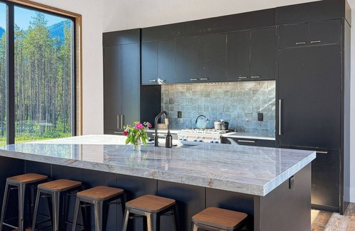 West Glacier Casa | Halfmoon Camp | Luxury Near Glacier