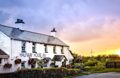 Winnard's Perch Hotel | Halfway House Inn