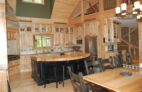 Dysart et al Cabaña | Haliburton, Ontario - Gran cabaña ejecutiva, lago Kennisis