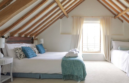 Haveringland Casa | Hall Barn es una casa rural de 5 * y acogedora para perros en la zona rural del norte de Norfolk
