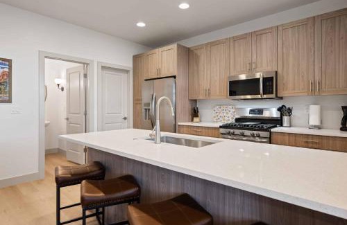 Santa Clara Casa | Hallser's Hive #4 townhouse