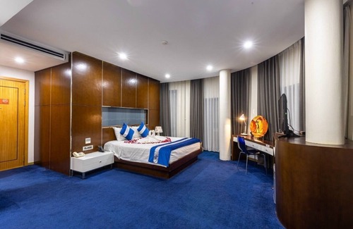 Trung Hoa Nhan Chinh Hotel | Halo Hanoi Hotel