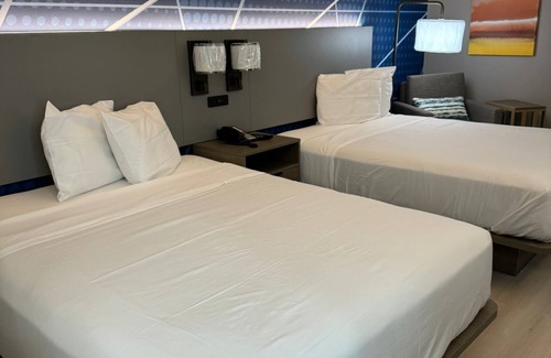 Harvey Hotel | Halsted Inn and Suites Harvey - Chicago Southland