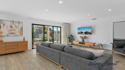 Seaford Casa | HaltandHide by Wine Coast Holiday Rentals
