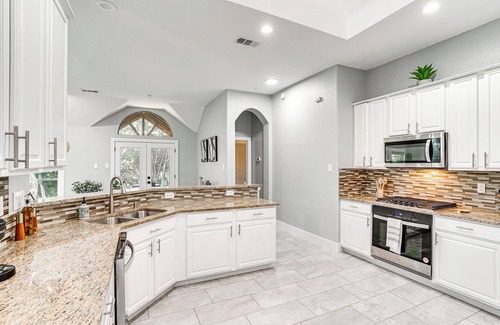 Fossil Creek Casa | Haltom City Home w/ Patio ~ 11 Mi to Fort Worth!