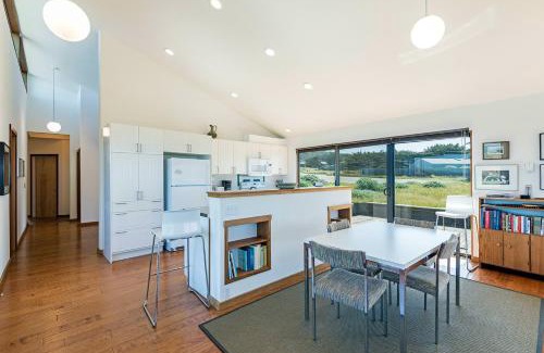 Sea Ranch Casa | Haltwhistle West With Ocean Views