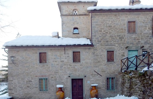 Firenzuola Apartamento | Reducido a la mitad: alojamiento en casa antigua de 700, en el valle del río Santerno