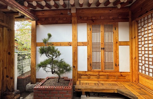 Gahoe-dong Casa | HAM Hanokstay Anguk Station 10 min, 2rooms+2bathrooms