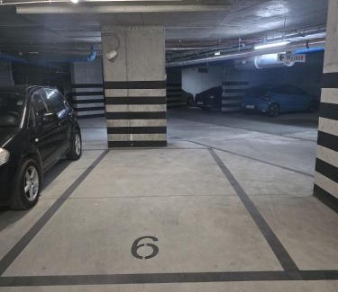 Praga Poludnie Apartamento | Hamba COSMOS- self check-in, parking, 24h , VAT