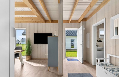 Olpenitz Casa | Hamburger Buttje - detached house, parking lot, fireplace, bathtub, terrace