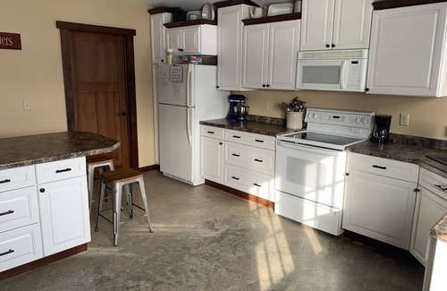 Darlington Casa | Hamilton Goebel House 816 E Louisa St Darlington Wi