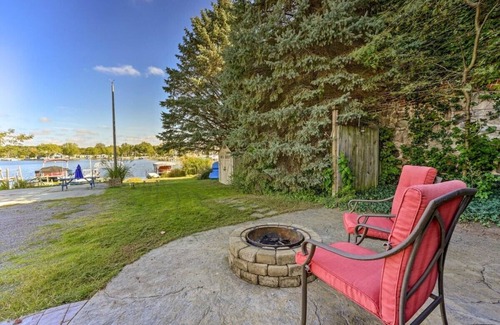 Hamilton Casa | Hamilton Lake Hoopla!