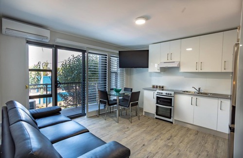 Islington Hotel | Hamilton on Beaumont