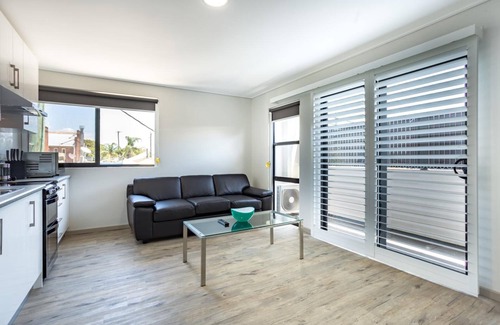Islington Hotel | Hamilton on Beaumont