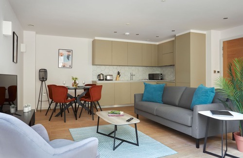 Hammersmith Broadway Apartamento | Hammersmith Mews by Viridian Apartments