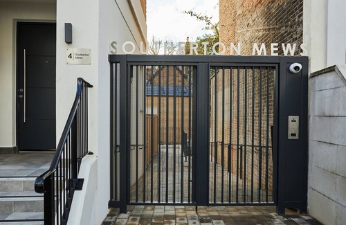 Hammersmith Broadway Apartamento | Hammersmith Mews by Viridian Apartments