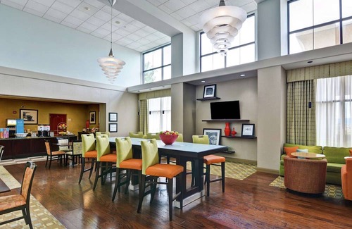 Wilkes-Barre Hotel | Hampton Inn & Suites Wilkes-Barre/Scranton