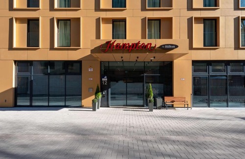 Stadtmitte Hotel | Hampton by Hilton Düsseldorf City Centre