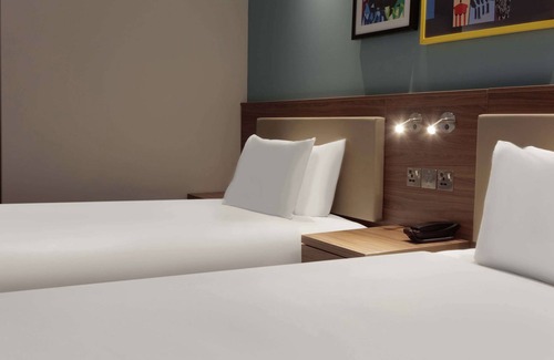 Ingliston Hotel | Hampton by Hilton Edinburgh Airport