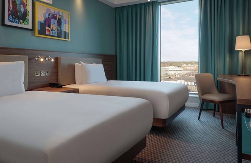 Ingliston Hotel | Hampton by Hilton Edinburgh Airport
