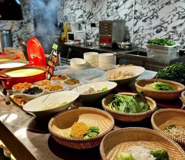 Baiyun Hotel | Hampton by Hilton Guangzhou Renhe Baiyun Airport-Free Shuttle Bus During The Canton Fair